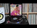 Download Lagu Thelma Houston - Qualifying Heat (1984) - A2 - You Used To Hold Me So Tight