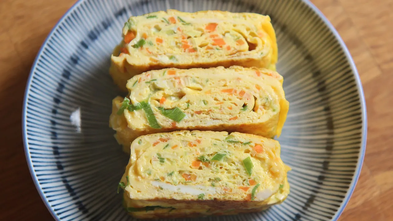 [SUB]   : How to make Egg rolls : tamagoyaki : 