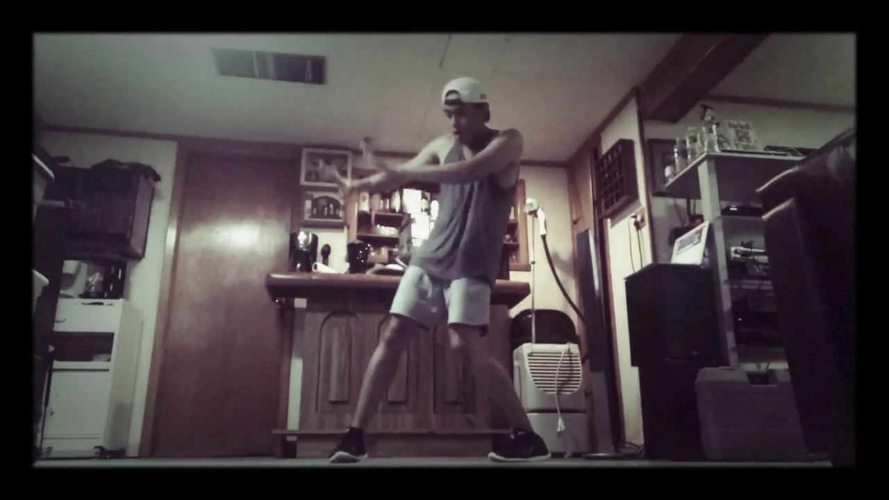 Justin Bieber- sometimes it's hard 2 face reality | freestyle