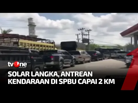 Antrean Kendaraan Isi Solar di SPBU Mencapai 2 Kilometer