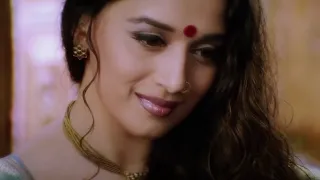 best romantic scenes of shahrukh khan u0026 madhuri dixit 
