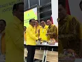 Download Lagu Bahlil Lahadalia resmi serahkan formulir calon Ketua Umum Partai Golkar #bahlillahadalia #shorts