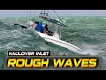 RISKY CAPTAIN HEADING INTO DANGEROUS WAVES !! HAULOVER INLET BOATS | BOAT ZONE