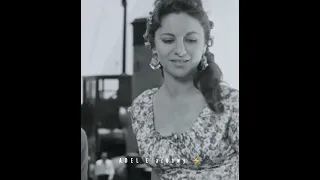 محمد منير الجديد من حضن بيضمه 