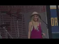 Kelsea Ballerini,  "Dibs", CMA Fest 2015