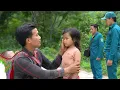 Download Lagu The Father's Heartbreaking Decision and the Child's Sobs\