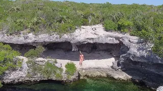 A normal day in the Bahamas on SY Seatramp