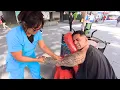 SHE SQUEEZED EVERYTHING OUT Streetside Lymphatic Drianage Massage Mexico City