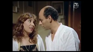 وحيد وبدير وسمير قلوبهم حنت على الطفل وراحوا يلعبوا معاه من ورا الستات عائلة مشاغبة جدا دندنها