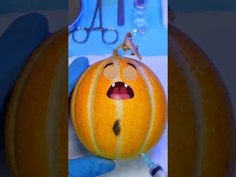 The pumpkin needs urgent surgery to remove a large worm #fruitsurgery #shorts