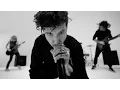 Download Lagu Of Mice \u0026 Men - Pain (Official Music Video)