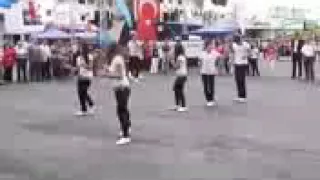 ردح على اغنية بين العصر والمغرب 