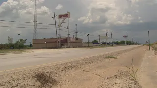 Tarrant County Commissioners unanimously approve new rules for sexually oriented businesses