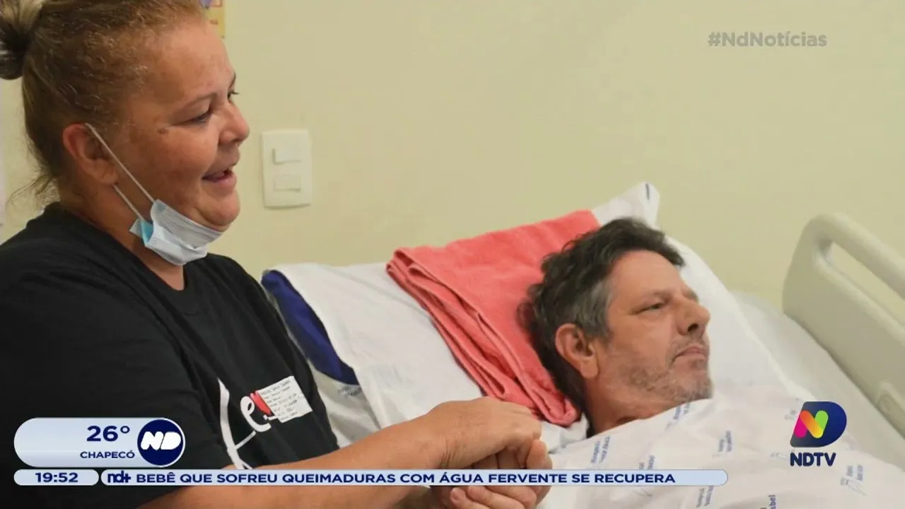 Paciente renova os votos de casamento após cirurgia de transplante de fígado em Blumenau