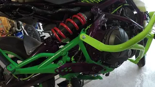 HOW TO BUILD A STUNT BIKE KAWASAKI 650R STUNT BIKE BUILD build a streetbike