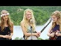 Download Lagu Landslide - The Petersens (LIVE)