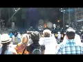 Gugun Blues Shelter - Woman