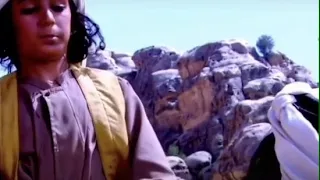 غليص وهو صغير 