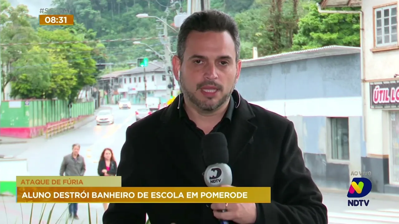 Adolescente destrói banheiro de escola após ser flagrado portando cigarro eletrônico em Pomerode