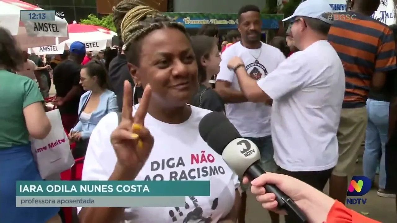 Moradores fazem protesto e classificam fato como racismo, em Criciúma
