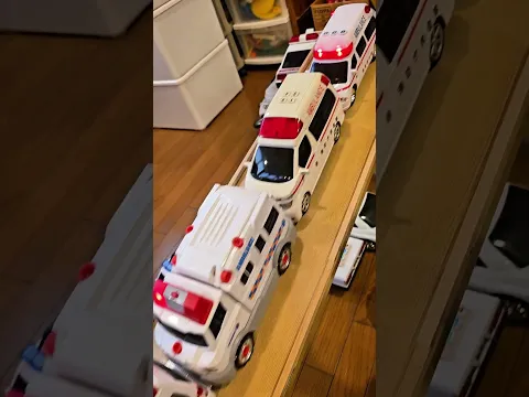 4 Ambulance Toys Emergency Drive #ambulance #minicar