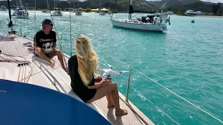 Another day in a beautiful bay on Antigua – EP 94 Sailing Seatramp