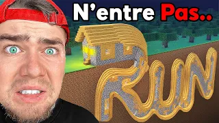 N'entre JAMAIS dans cette MAISON sur Minecraft..