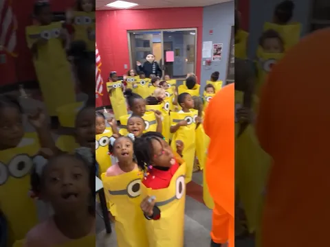 That kid method acting fully in character yelling BA NA NA!!! 🤣🤣🤣 #pacrackz #viral #shorts
