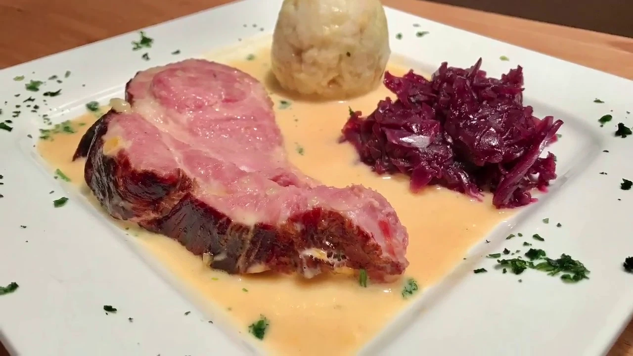 
          
          
          
            
            Saftiger Kassler Schweinenacken Braten aus dem Ofen
          
        . 