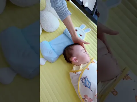 Le Compró a Este Bebé una Almohada Especial… 😱👶