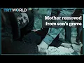 Download Lagu Israeli forces pull Palestinian mother away from her son’s grave