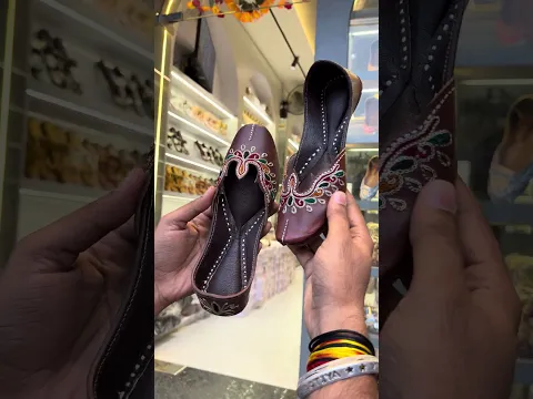 Punjab jutti palace gill pind Ludhiana #punjabisong #fashion #shoes #design #punjabiculture #shere