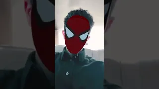 وتركت الي يبي قربي عشان اكون مسجونك 