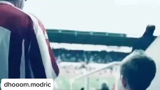 كرة القدم هي اروع عرض فيستيبال على وجه الارض     دندنها