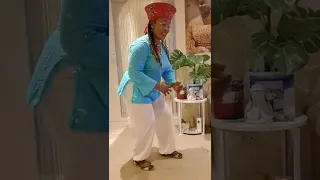 dancing to hello my baby by maxy khoisan 