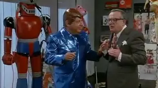 paolo villaggio fantozzi filini scena robot grandi magazzini cropped avi