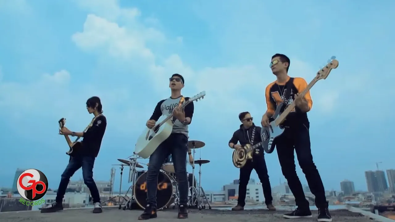 DJAKA - Jangan Kau Menangis (Official Music Video)