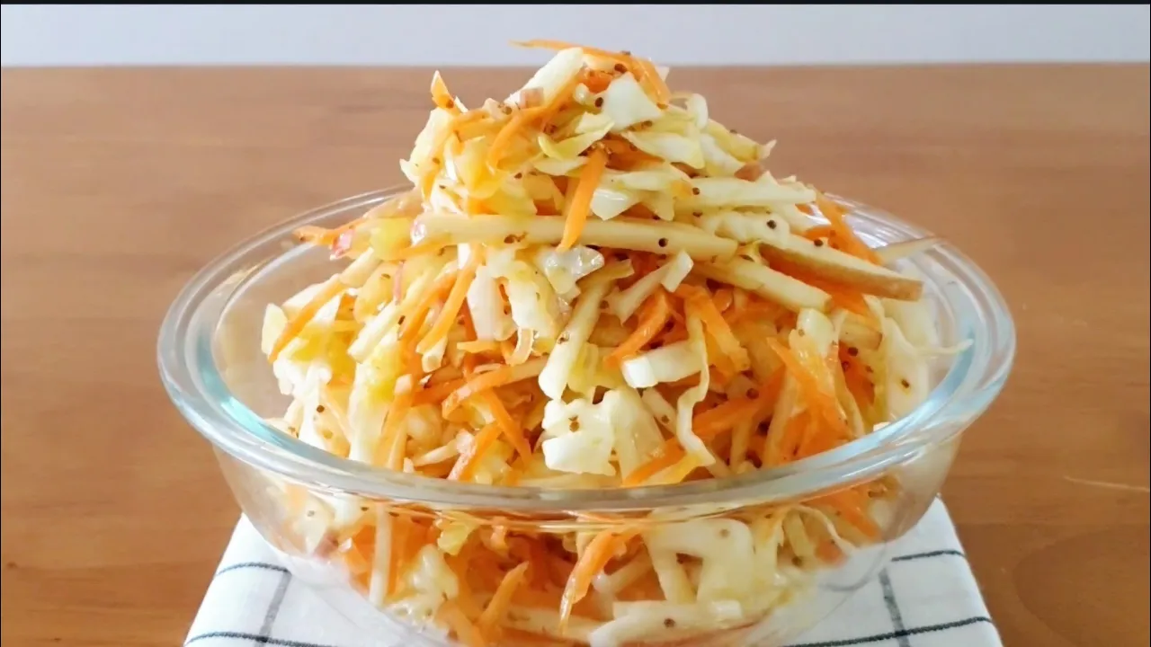 양배추 사과 당근 샐러드