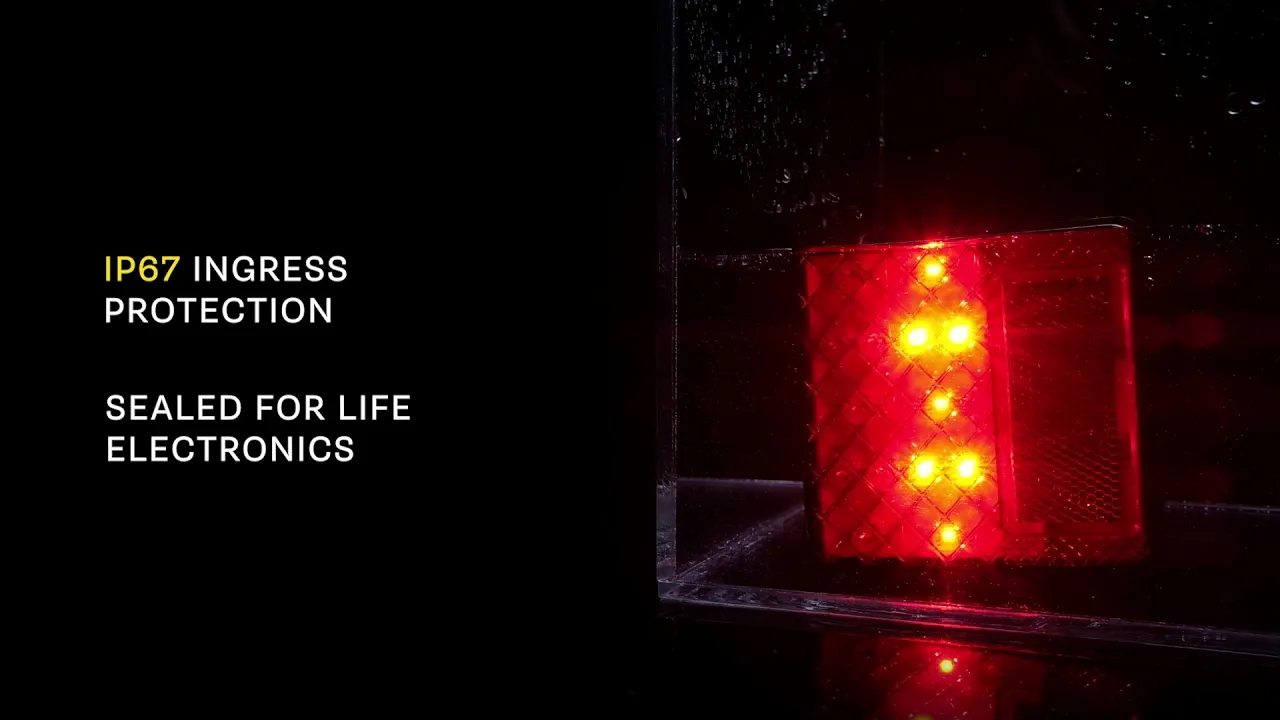 Video: LED achterlicht met zwarte rand | 12-24v | 40cm. kabel M | 100BARRME
