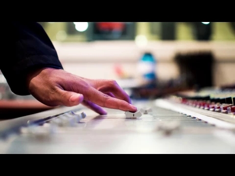 Groovalicious! A groovy Trip Hop mix.