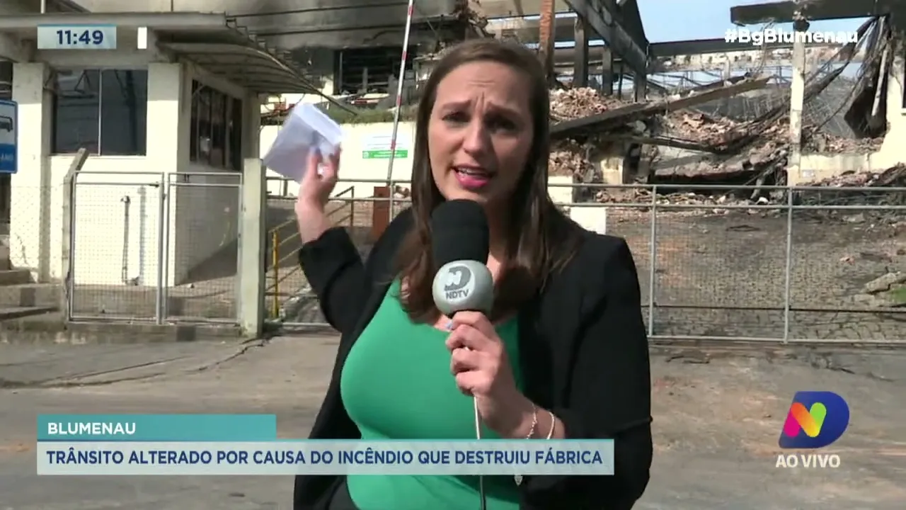 Blumenau: trânsito alterado por causa do incêndio que destruiu fábrica