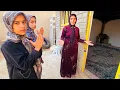 Download Lagu Ik heb dakloze meisjes opgevangen en toen gebeurde dit.