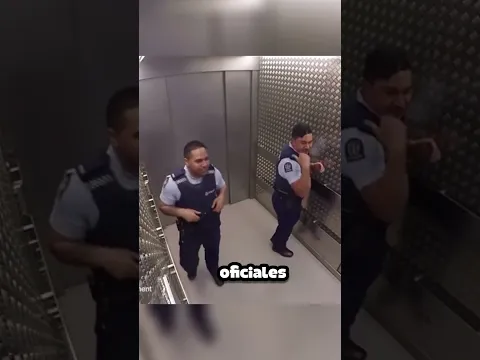 Policías haciendo ritmos con las manos 😲 #short