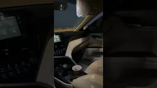 حكيو عنك أميرة حسنك كل الديرة وأني ياحسرة فلاح بيتي خيمة وحصيرة 