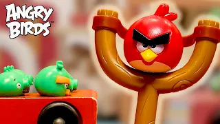 PIGVASION Part 1 🐽 | Angry Birds