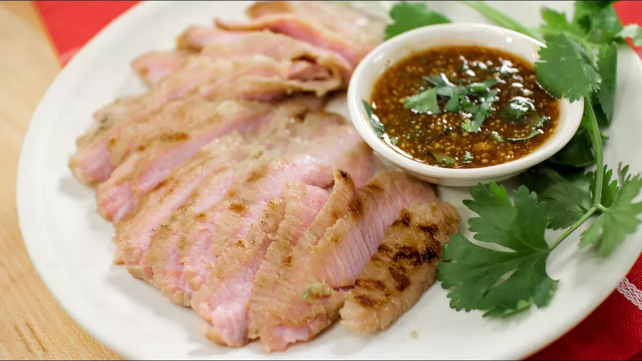 Thai BBQ Pork Jowl Recipe   - Hot Thai Kitchen