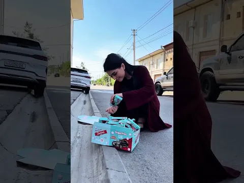 Qutidan pul chiqdi: omadli sovg'a qutisi