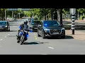 (NAVO SUMMIT) Verschillende voertuigen uit navo landen met spoed door Den Haag
