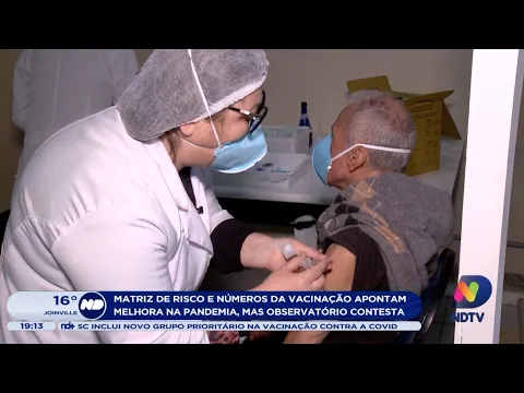 Matriz de risco e números da vacinação apontam melhora na pandemia, mas observátorio contesta