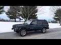 Checking out the features on the 2001 Jeep Cherokee Classic